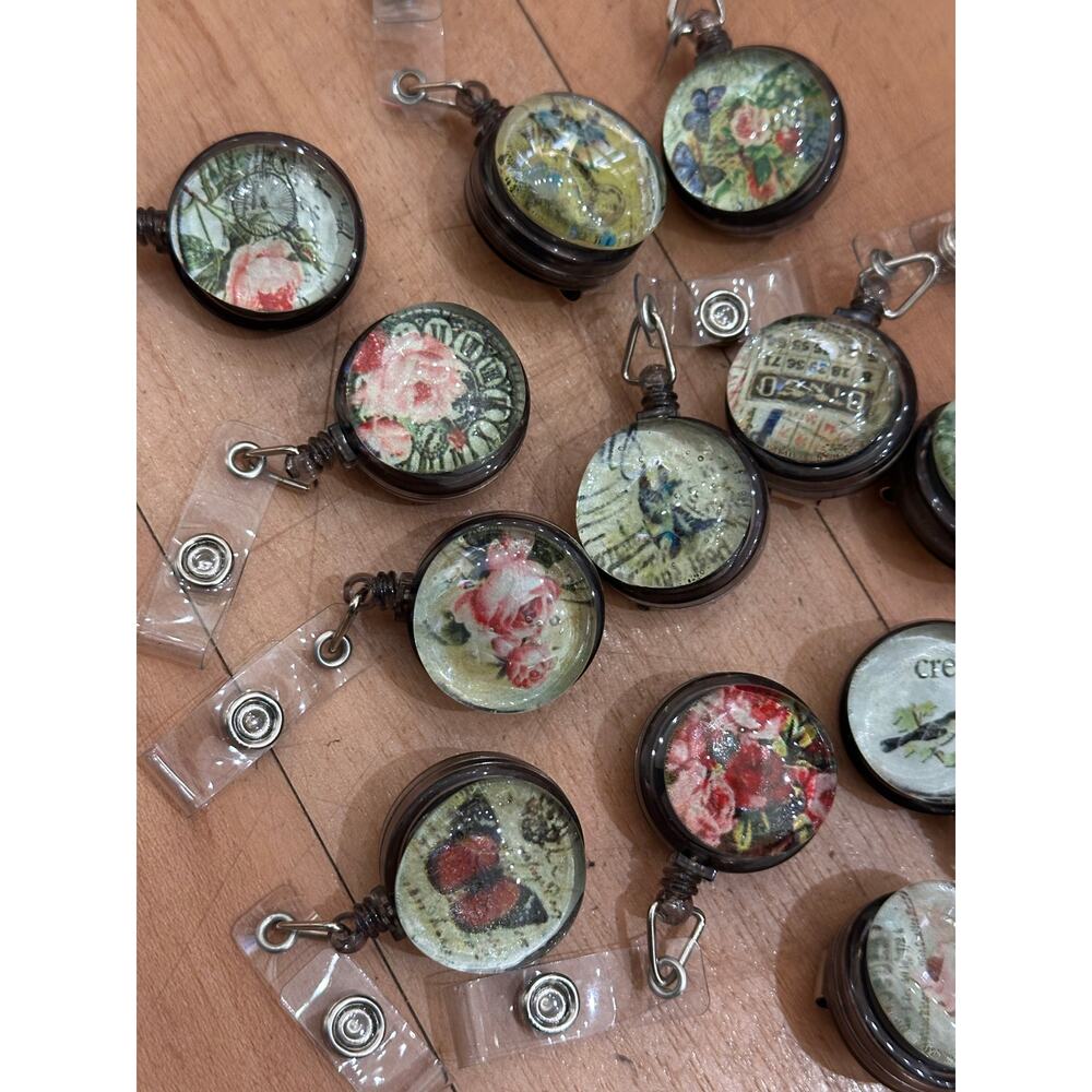 Lot of 15 Badge Reel Clips Floral Butterfly Whimsical Nurse Gift - Picture 8 of 8